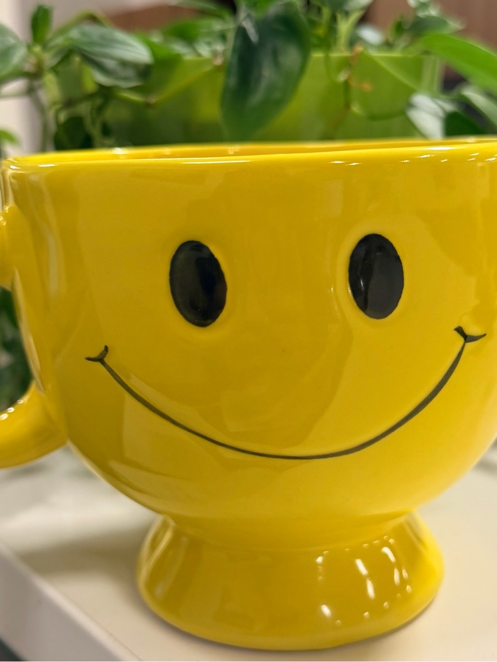 Oversized Yellow Smiley Ceramic Coffee Mug